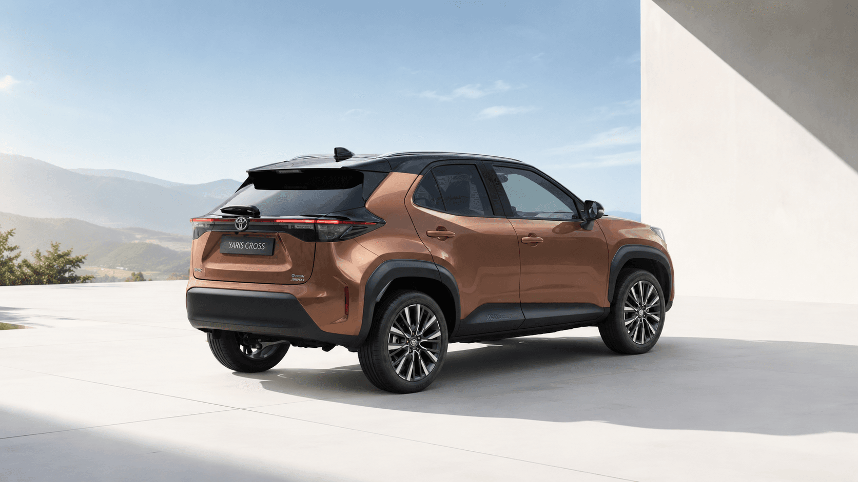 Toyota Yaris Cross hybride en abonnement automobile pour professionnels, alternative au leasing, livrée par Moovoo